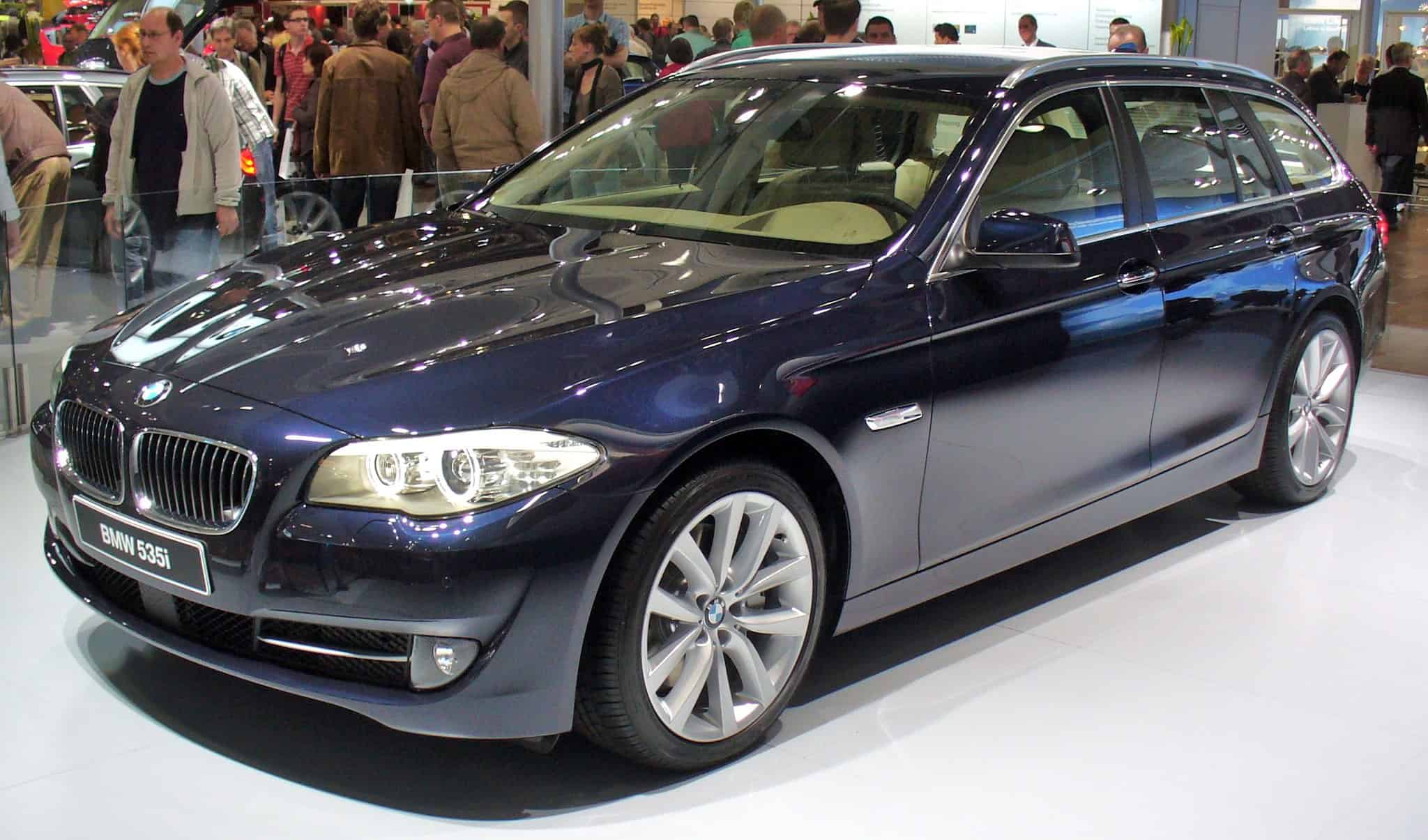 BMW 5 F11
