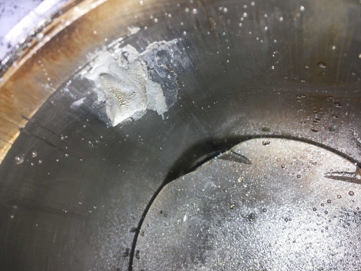 Damaged cylinder smoothness of BMW engine - how to fix it?