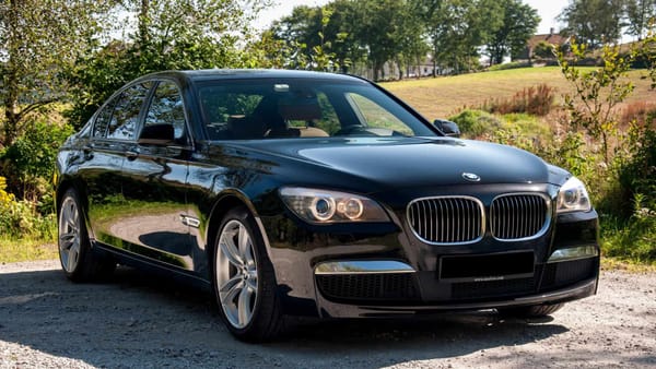 Hard brake pedal in BMW - what is the reason and how to fix it?