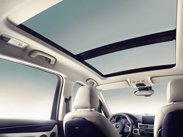 Can't open the sunroof in BMW - how to fix it?